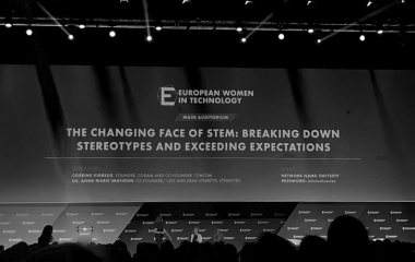 如何通过包装设计体现“生活如诗”？